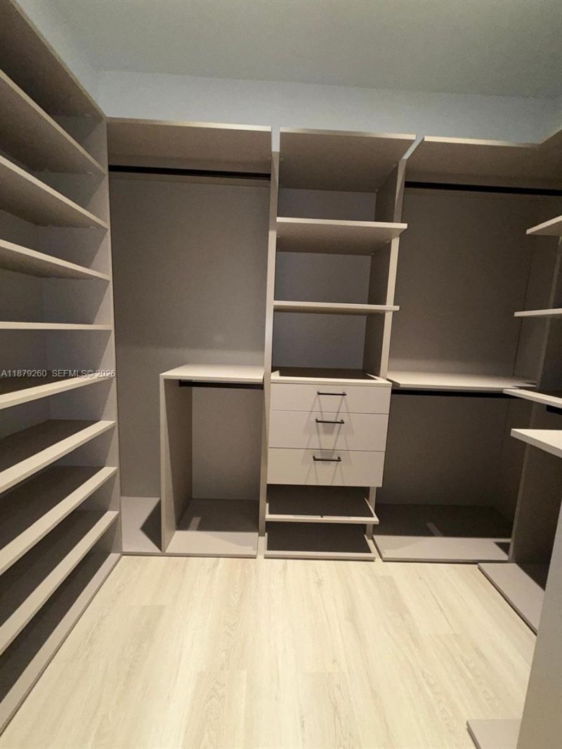 5371 SW 32nd Ter, Hollywood, FL 33023 Photo