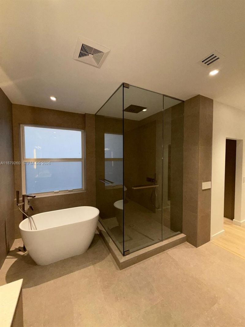 5371 SW 32nd Ter, Hollywood, FL 33023 Photo