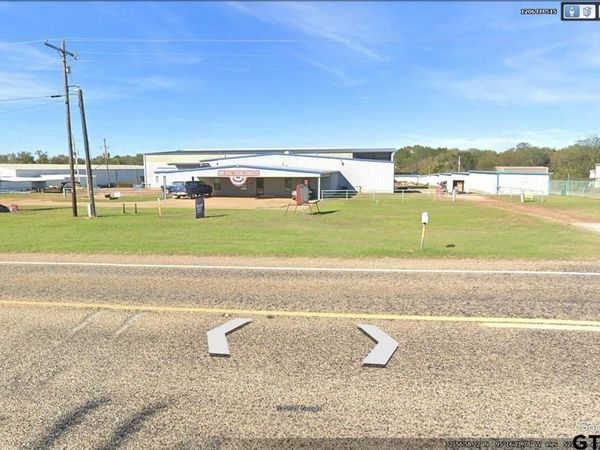 1205 E Coke Road , Winnsboro, TX 75494