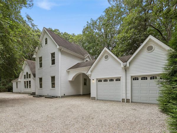 38 W Meadow Road, Setauket, NY 11733