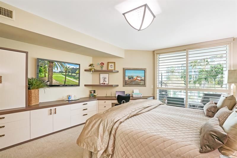 550 SE Mizner Blvd, Unit B209, Boca Raton, FL 33432 Photo