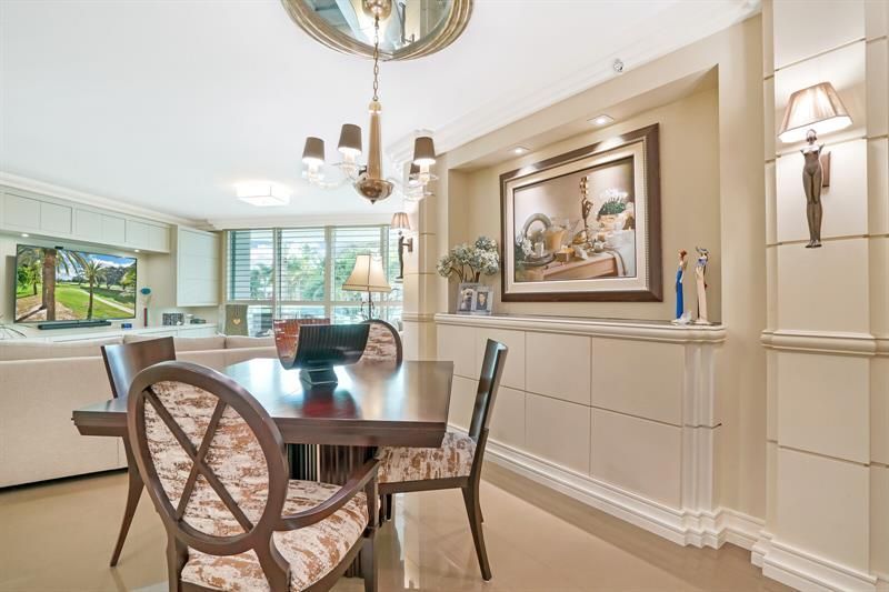 550 SE Mizner Blvd, Unit B209, Boca Raton, FL 33432 Photo