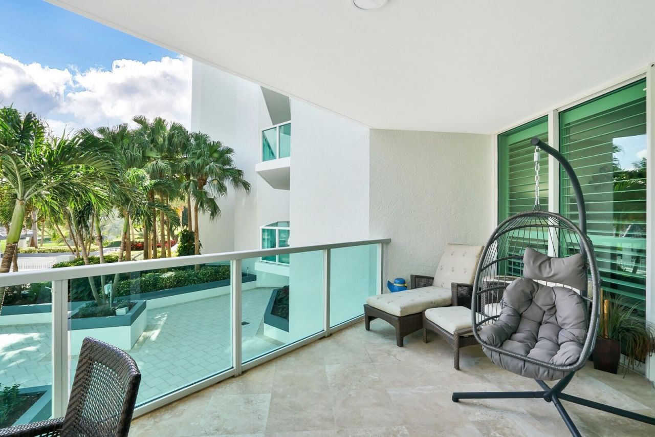 550 SE Mizner Boulevard, Unit B209, Boca Raton, FL 33432 Photo