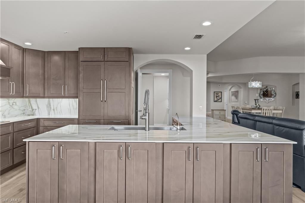 6061 Silver King Blvd, Unit 705, Cape Coral, FL 33914 Photo