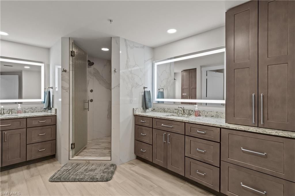 6061 Silver King Blvd, Unit 705, Cape Coral, FL 33914 Photo