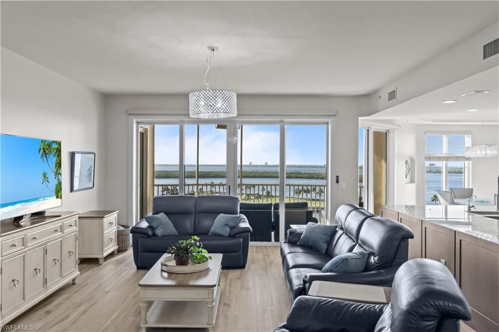 6061 Silver King Blvd, Unit 705, Cape Coral, FL 33914 Photo