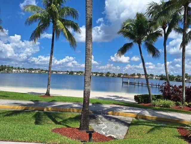 10934 NW 59th St, Doral, FL 33178 Photo