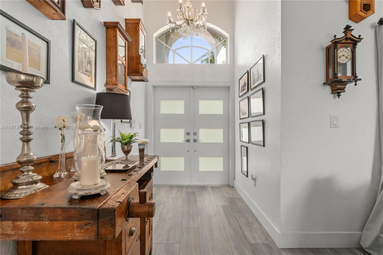 10934 NW 59th St, Doral, FL 33178 Photo