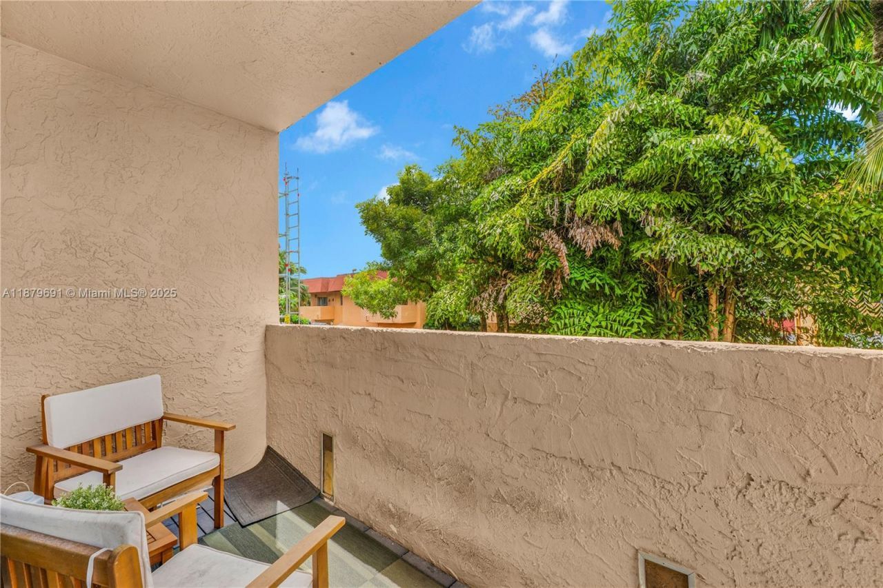 9956 SW 88th St, Unit 128-1, Miami, FL 33176 Photo