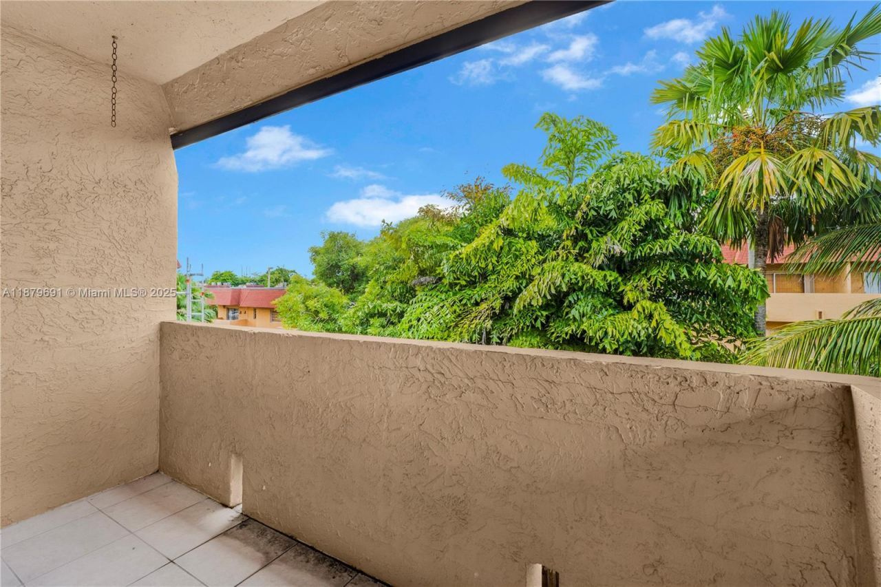 9956 SW 88th St, Unit 128-1, Miami, FL 33176 Photo