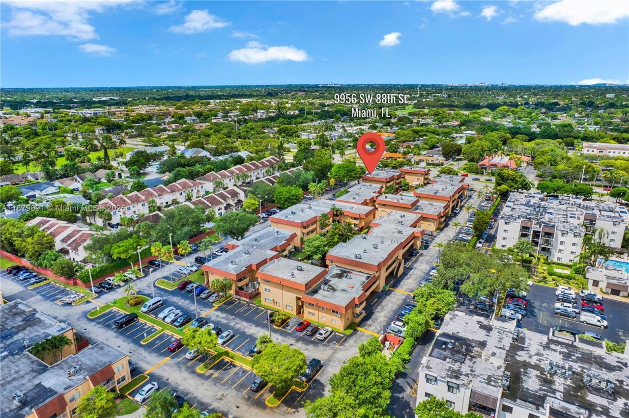 9956 SW 88th St, Unit 128-1, Miami, FL 33176 Photo