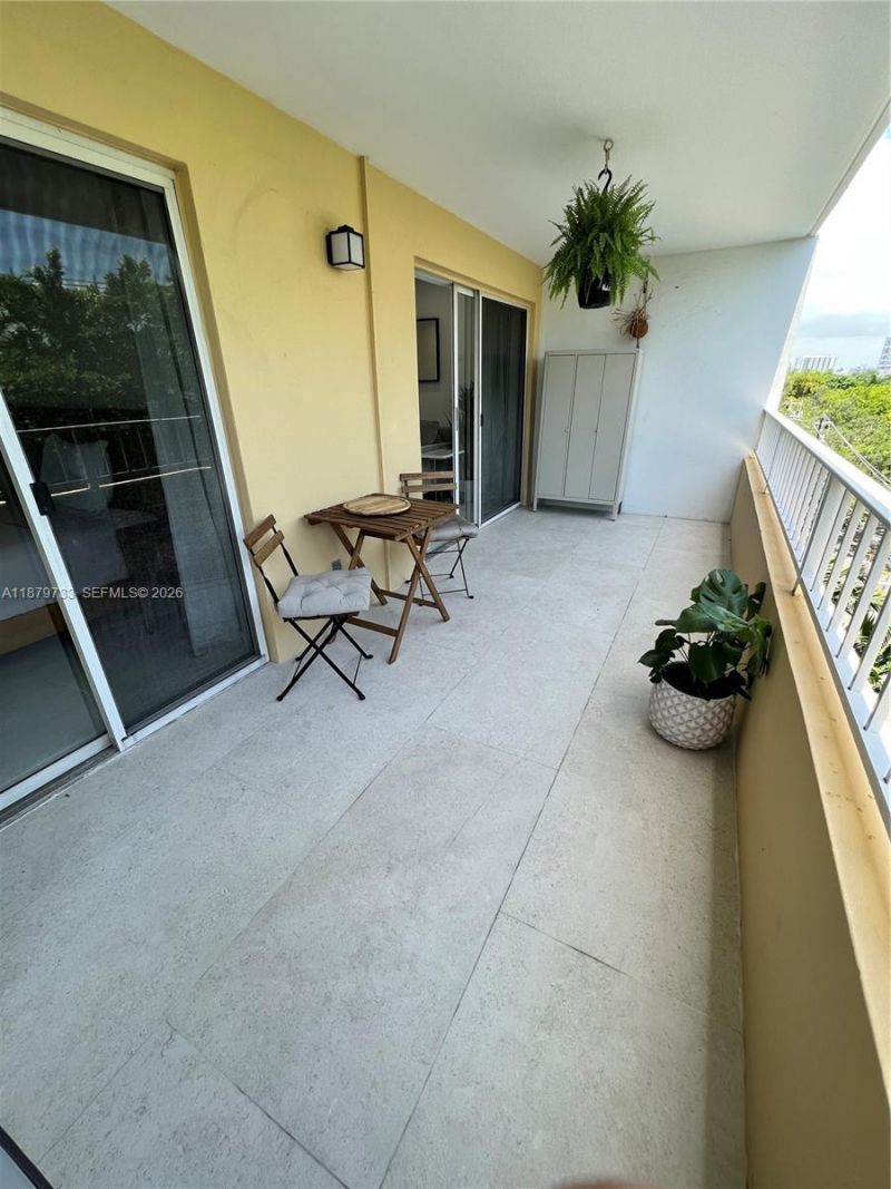 3304 Virginia St, Unit 6B, Miami, FL 33133 Photo