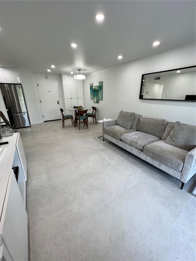 3304 Virginia St, Unit 6B, Miami, FL 33133 Photo