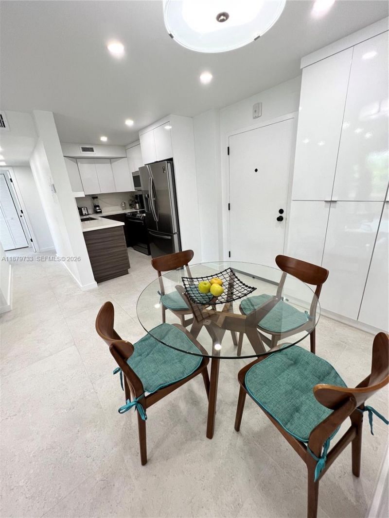 3304 Virginia St, Unit 6B, Miami, FL 33133 Photo