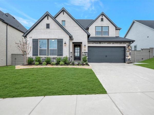 8916 Chestnut Lane, Justin, TX 76247