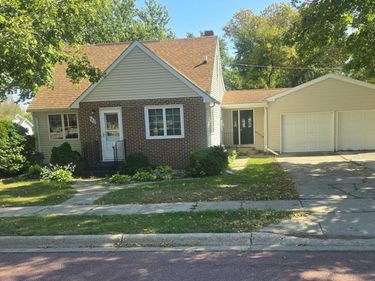 180 3rd Avenue NE, Trimont, MN 56176