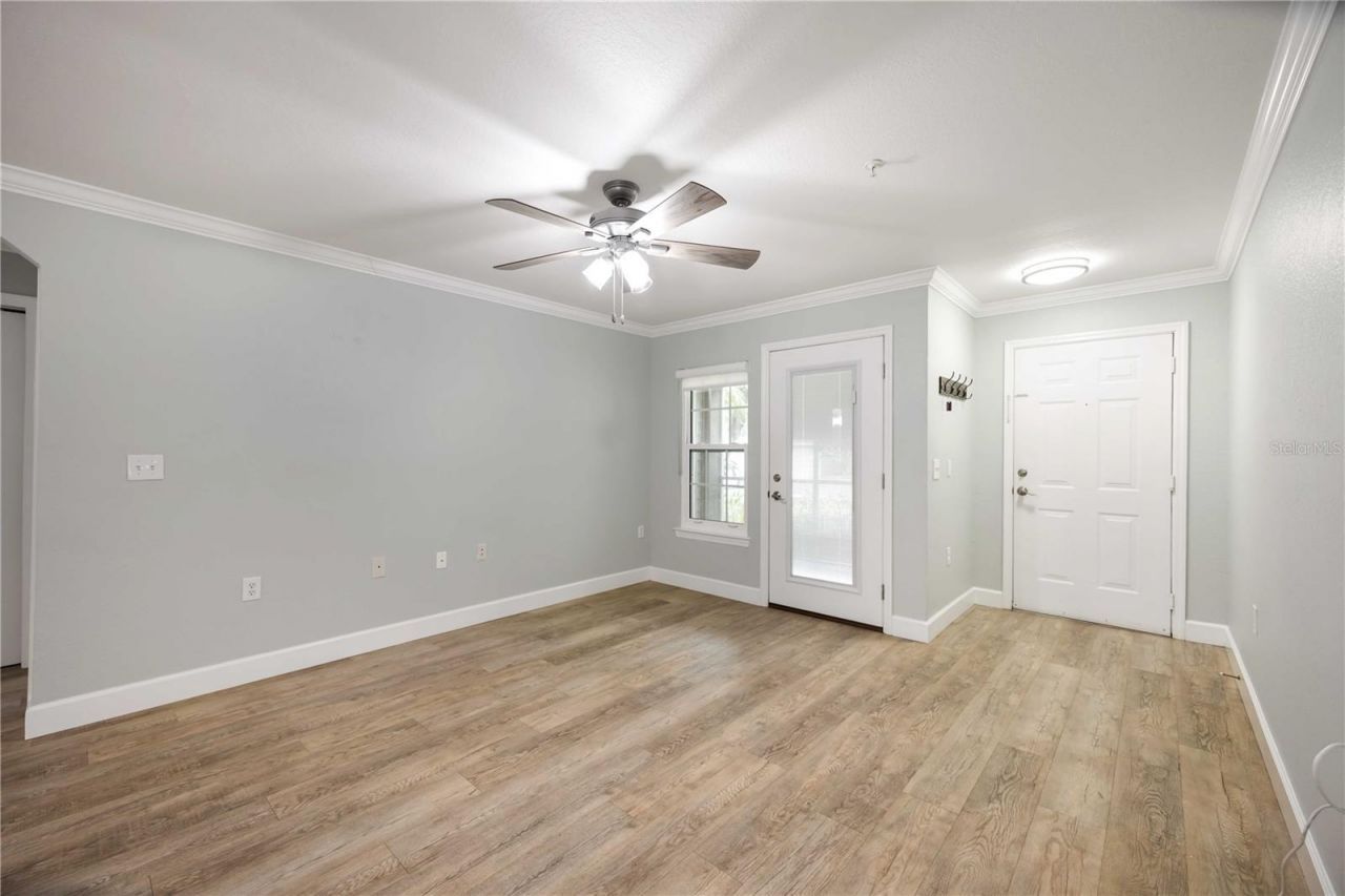 8821 Manor Loop, Unit 101, Lakewood Ranch, FL 34202 Photo