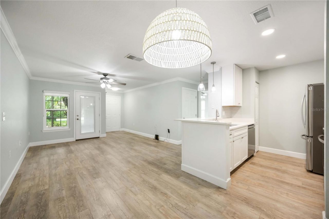 8821 Manor Loop, Unit 101, Lakewood Ranch, FL 34202 Photo