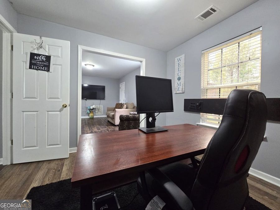 Property Image 28