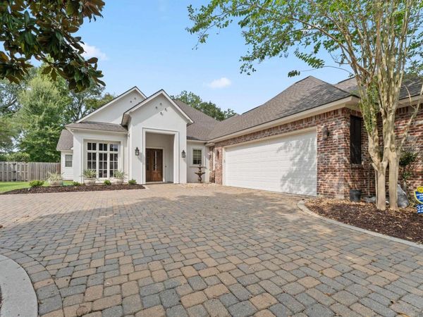 3236 Grand Field Ave, Baton Rouge, LA 70810