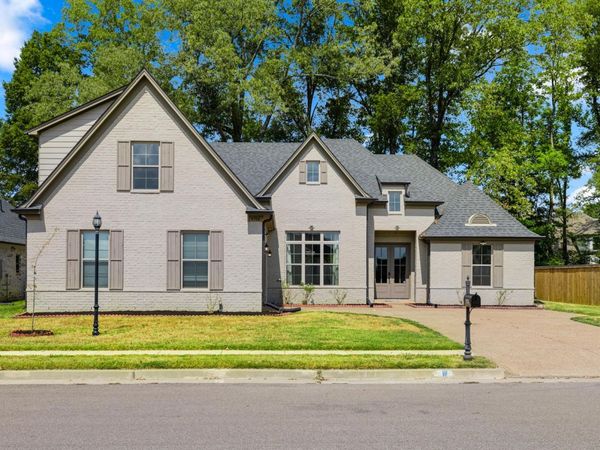 9754 WOODLAND FOX LN N, Cordova, TN 38018