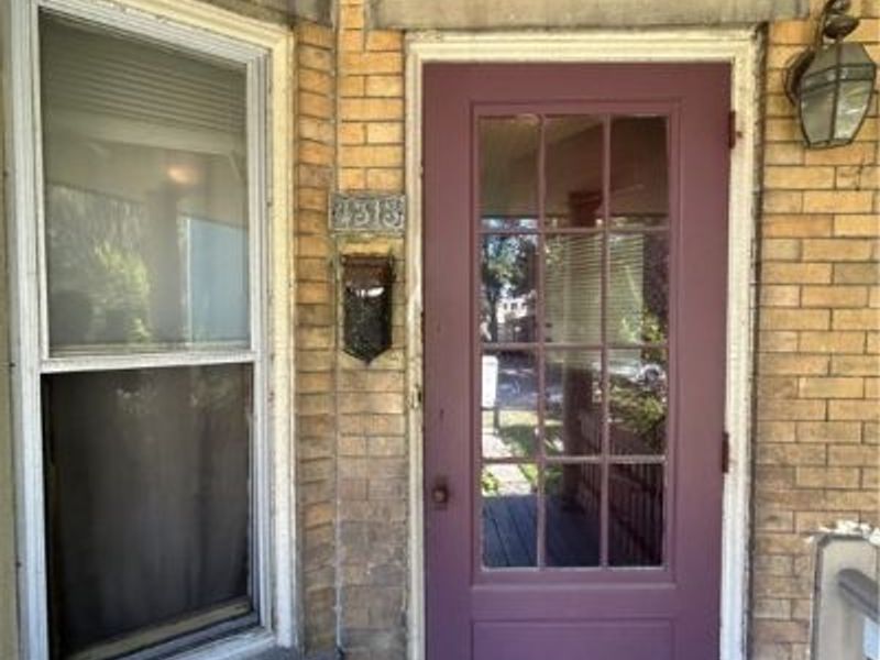 4309 Clinton Avenue, Cleveland, OH 44113 Photo 2