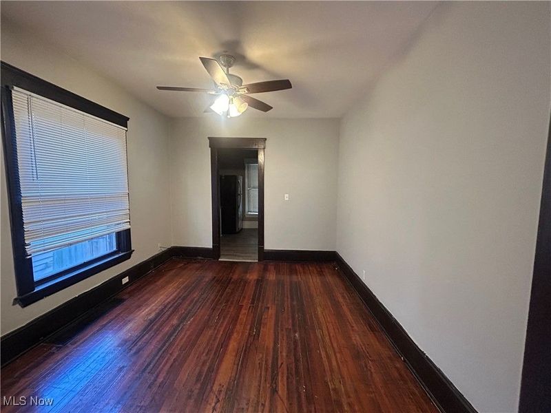 4309 Clinton Avenue, Cleveland, OH 44113 Photo 28