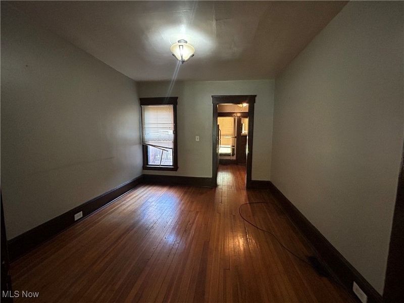 4309 Clinton Avenue, Cleveland, OH 44113 Photo 4