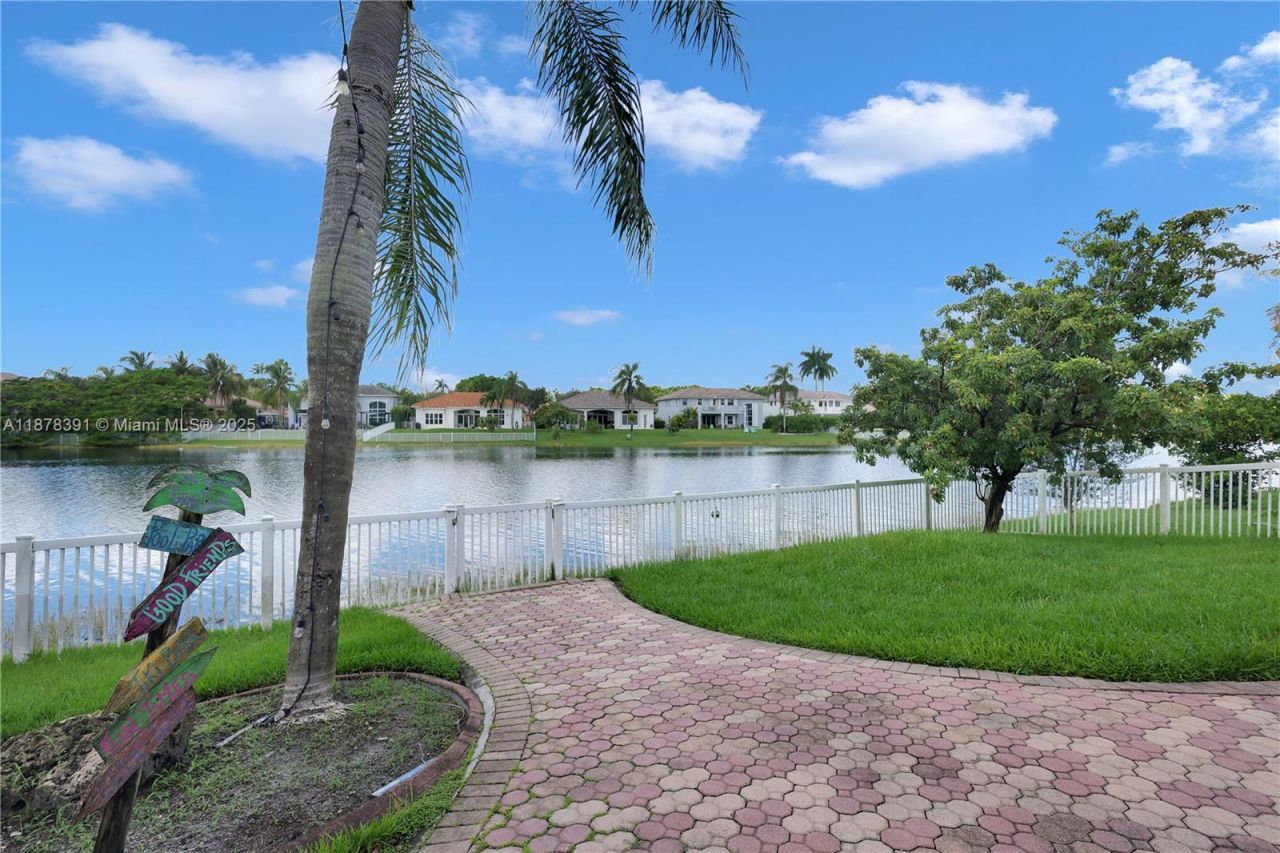 4480 SW 148th Ter, Miramar, FL 33027 Photo