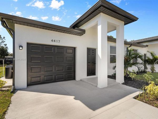 4417 28TH ST SW, Unit 4417, Lehigh Acres, FL 33973