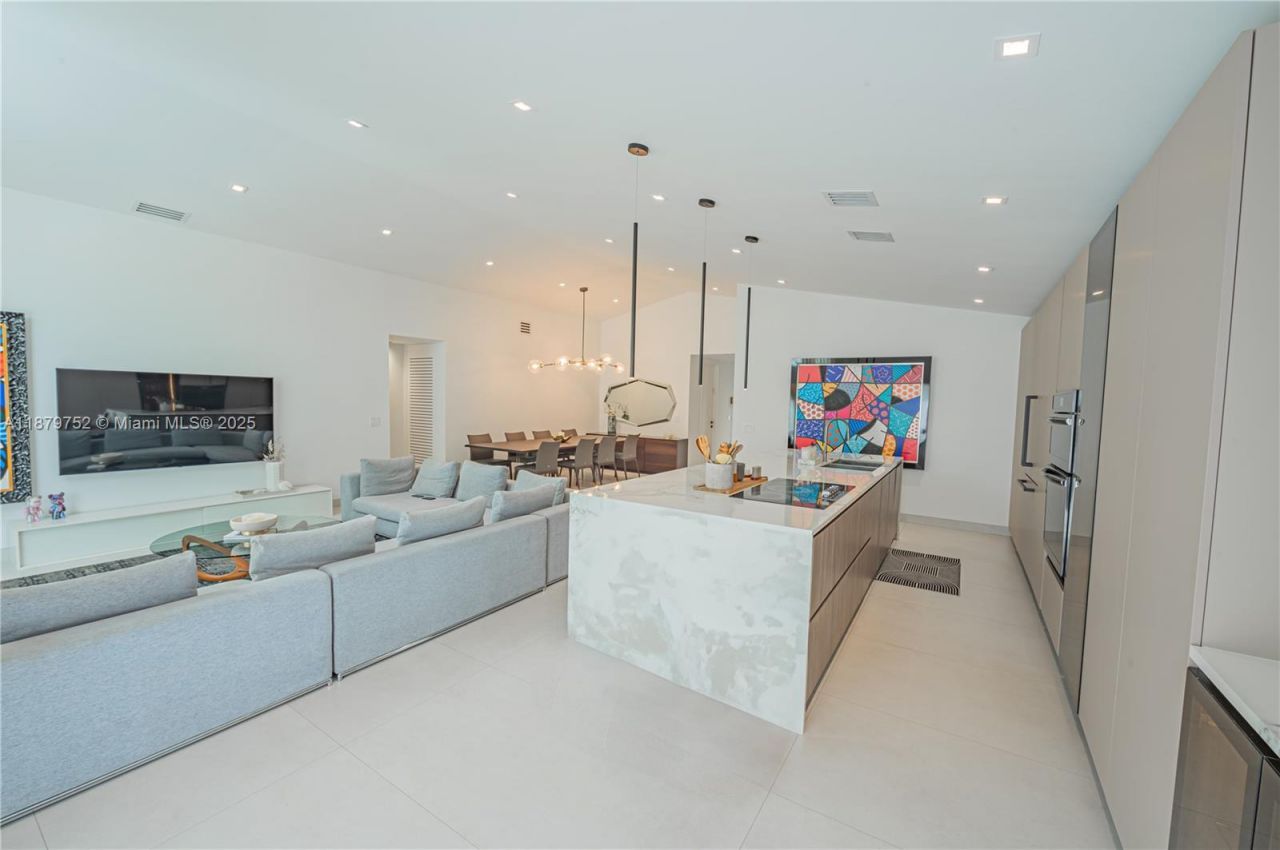 3380 SW 50th St, Hollywood, FL 33312 Photo