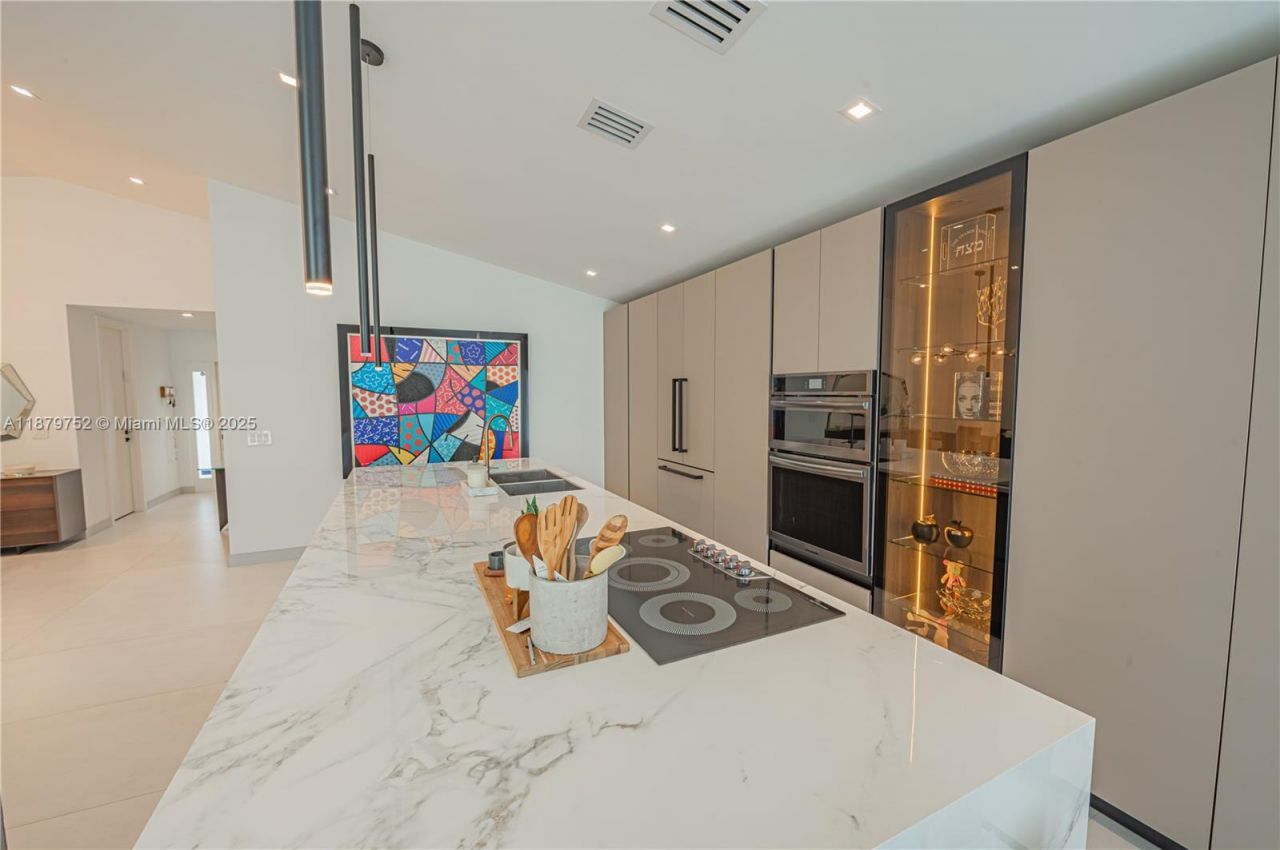 3380 SW 50th St, Hollywood, FL 33312 Photo