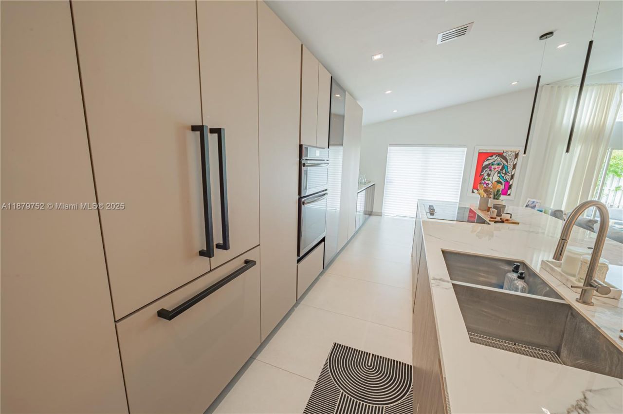 3380 SW 50th St, Hollywood, FL 33312 Photo