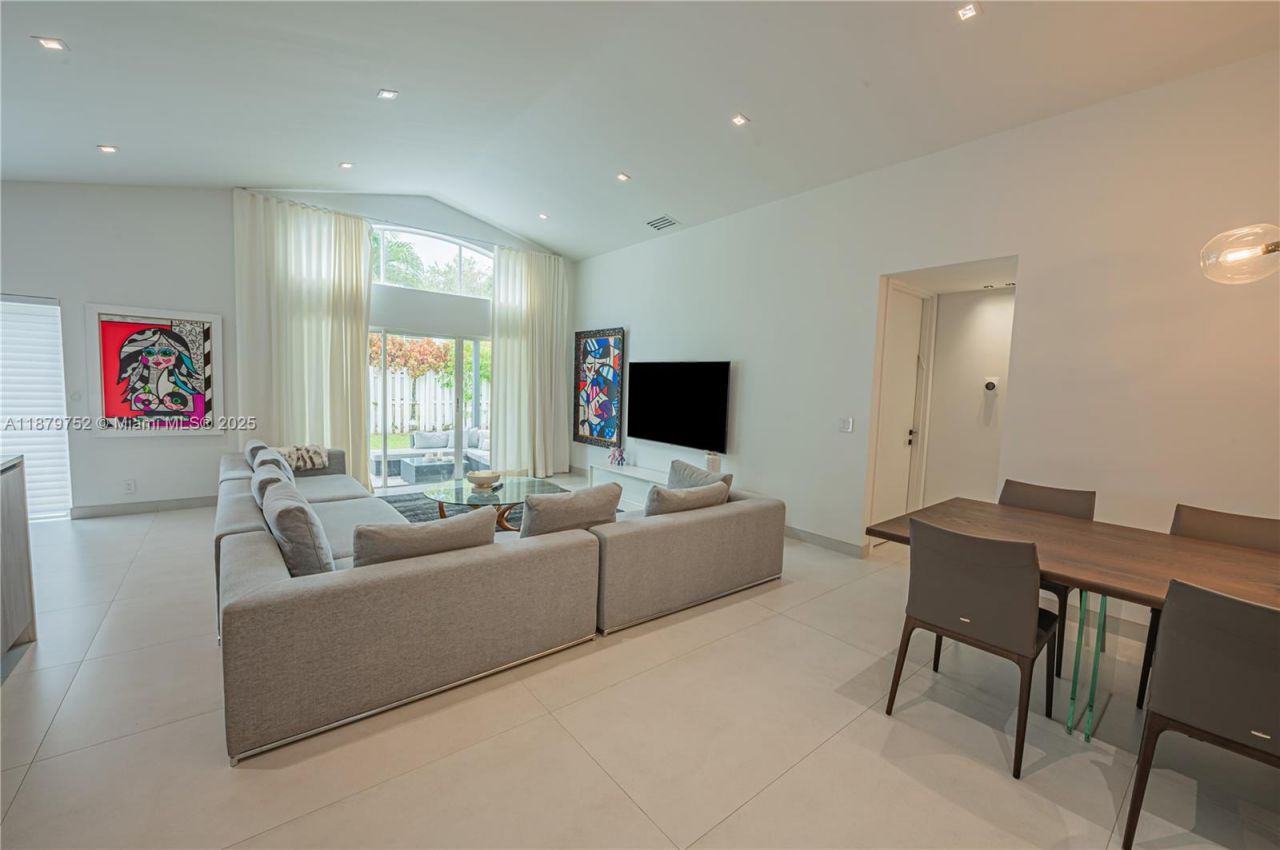 3380 SW 50th St, Hollywood, FL 33312 Photo