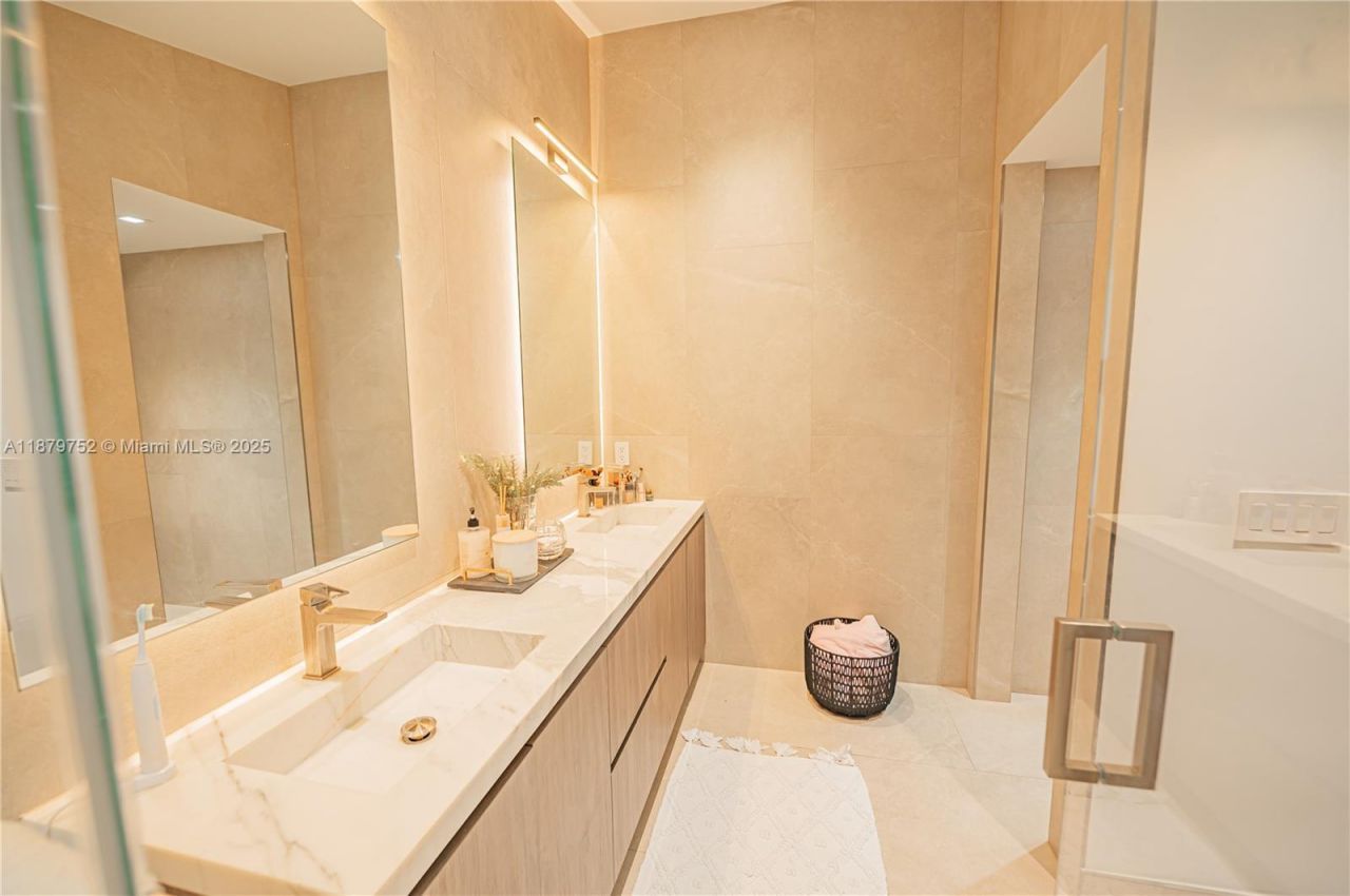 3380 SW 50th St, Hollywood, FL 33312 Photo