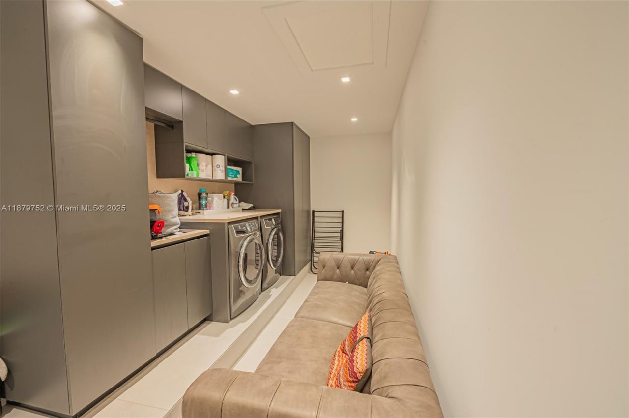 3380 SW 50th St, Hollywood, FL 33312 Photo