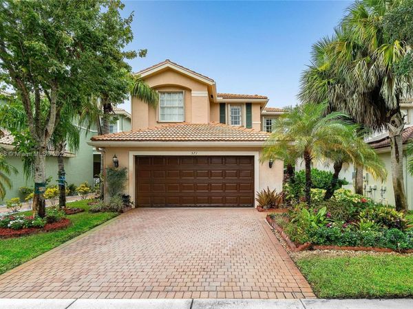 571 Calamint Pt, Royal Palm Beach, FL 33411