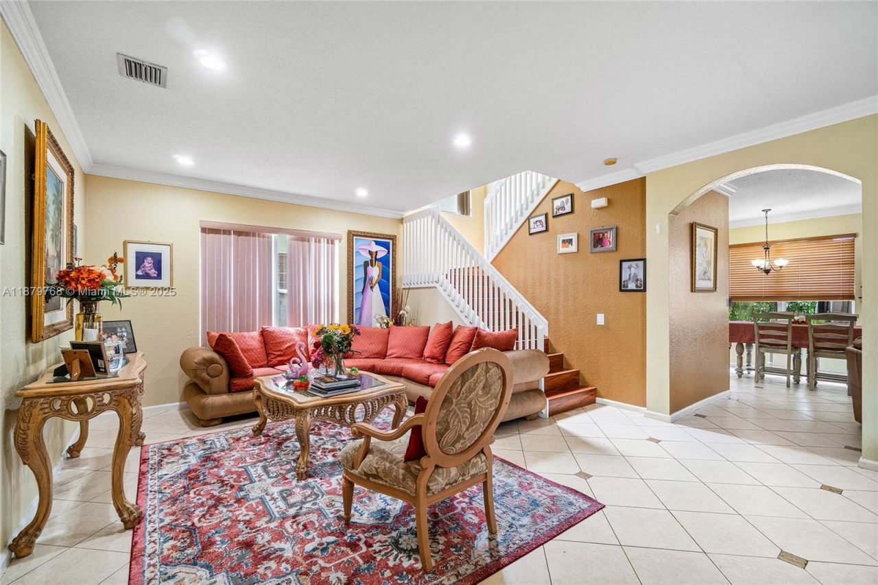 571 Calamint Pt, Royal Palm Beach, FL 33411 Photo