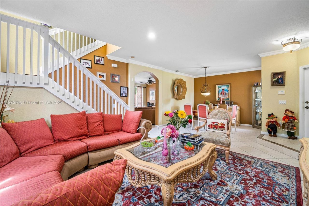 571 Calamint Pt, Royal Palm Beach, FL 33411 Photo