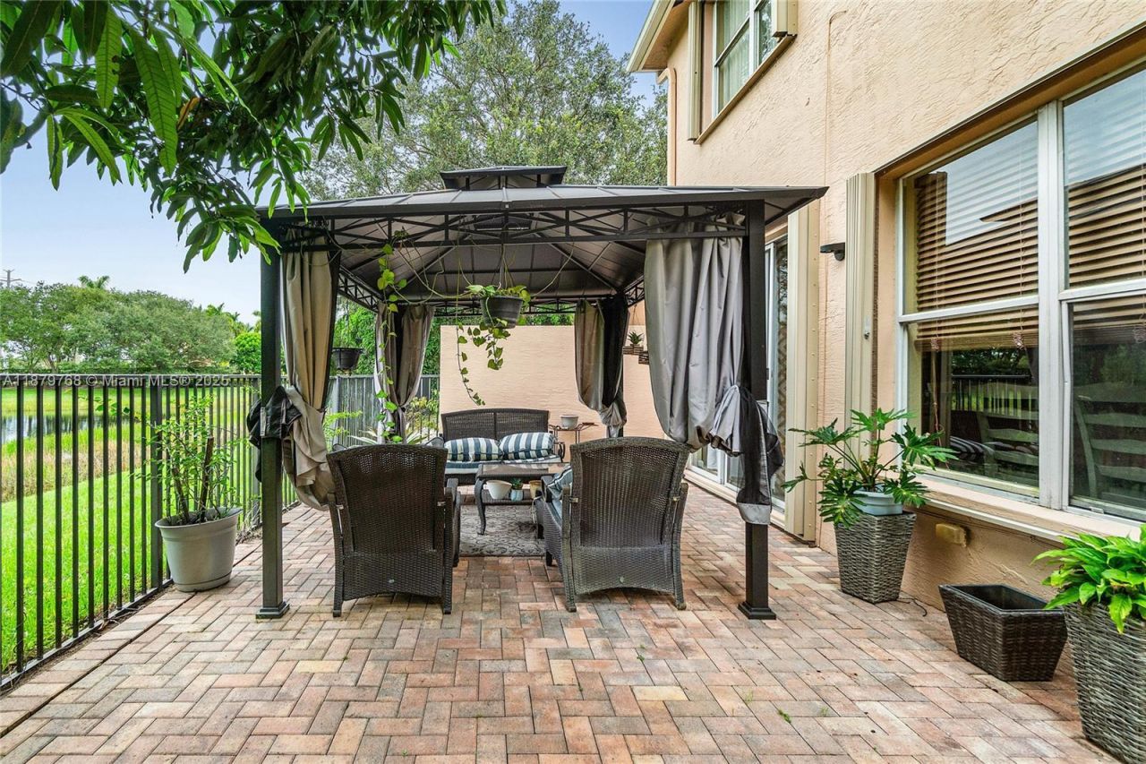 571 Calamint Pt, Royal Palm Beach, FL 33411 Photo