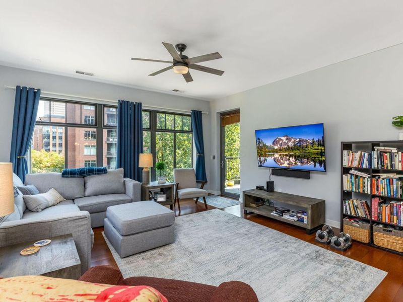 251 Daniel Burnham Square, Unit 405, Columbus, OH 43215 Photo 16