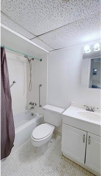 1200 Colonnades Drive, Unit 208, Fort Pierce, FL 34949 Photo
