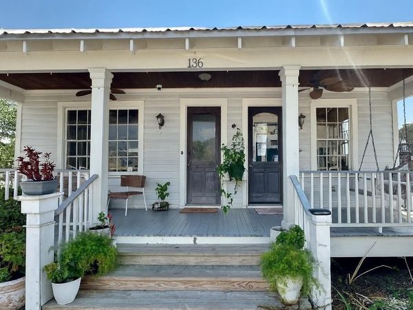 136 Main Street, Bay Saint Louis, MS 39520