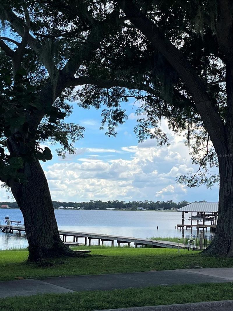 3063 Lake June Boulevard, Lake Placid, FL 33852 Photo