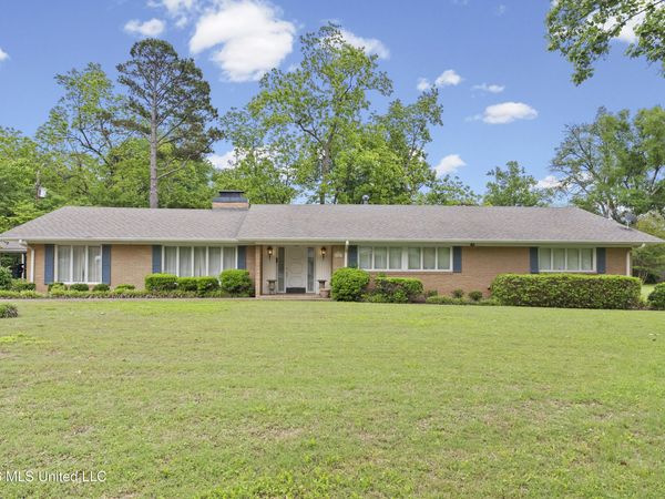 315 Highland Terrace, Holly Springs, MS 38635