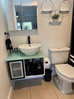 2900 NE 30th Street, Unit B-2, Fort Lauderdale, FL 33306 Photo