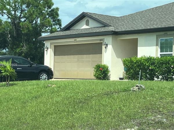 2115 NW 24 PLACE, Cape Coral, FL 33993