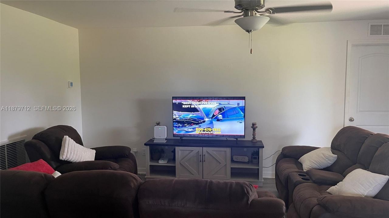 2115 NW 24 Place, Cape Coral, FL 33993 Photo