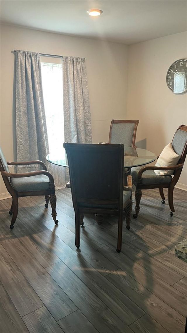 2115 NW 24 Place, Cape Coral, FL 33993 Photo