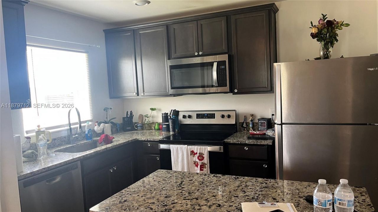 2115 NW 24 Place, Cape Coral, FL 33993 Photo